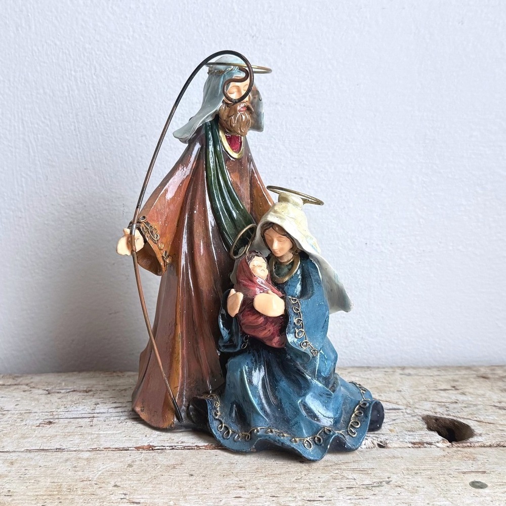 Vintage Holy Family Nativity Figurine Mary Joseph Baby Jesus Resin 9.5" CSGB